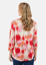 Load image into Gallery viewer, Signature 3/4 sleeve abstract print tops
