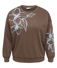 Cargar imagen en el visor de la galería, Only Carmakoma Carodessa floral sweatshirt
