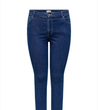 Load image into Gallery viewer, Only Carmakoma skinny fit jeans
