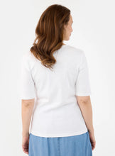 Load image into Gallery viewer, Signature floral mofit print tops
