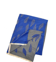 Load image into Gallery viewer, The leaf design two way wool mix scarves
