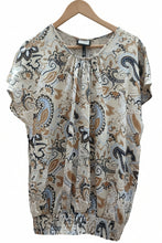 Load image into Gallery viewer, Gozzip Elise blue print top
