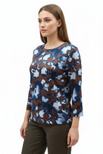 Lade das Bild in den Galerie-Viewer, Signature blue &amp; Brown abstract print top
