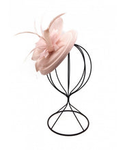 Load image into Gallery viewer, Flower &amp; feather disc medium headpieces
