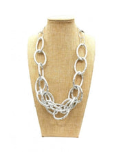 Load image into Gallery viewer, Oversize chain necklace
