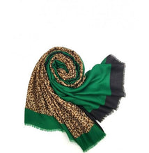 Load image into Gallery viewer, Leopard print and gilding scarves
