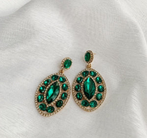 Opal shape statement earrings